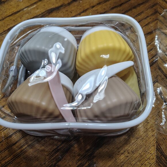 Travel Containers/Silicone Jars Set - Picture 2 of 9